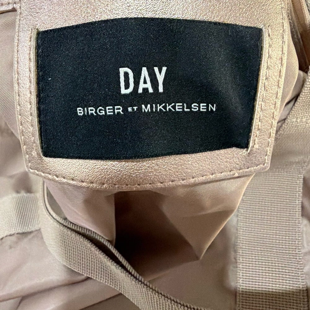 DAY Birger et Mikkelsen Nylon Tote Bag Beige Lightweight Shoulder Travel Bag - Picture 2 of 5